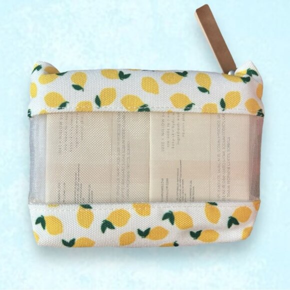🆕 NWT Luxe + Willow Lemon Milled 2 Pack Bar Soaps with Travel Cosmetic Pouch - Picture 3 of 4